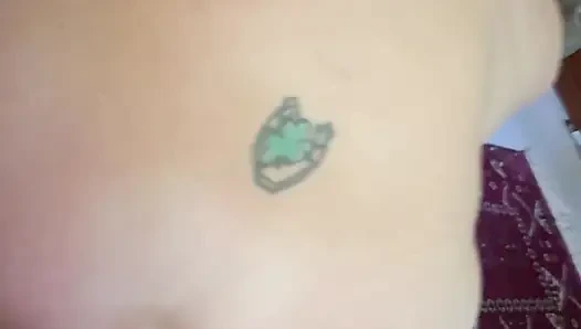 Sapık taraflı çilli kraliçe