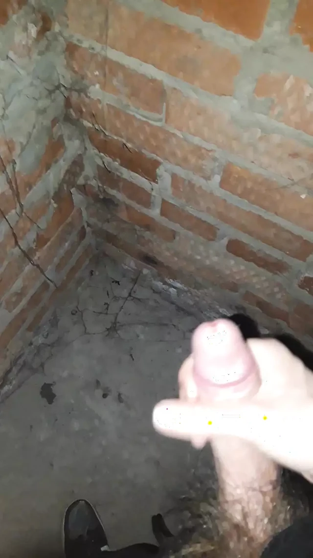 Unloaded the sperm in the corner