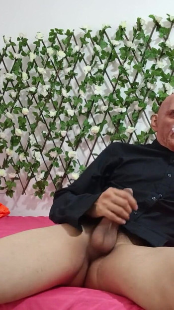 Nezaboravan trenutak iz filma "Starcu s dobrim kurcem koji se masturbira jako je teško"