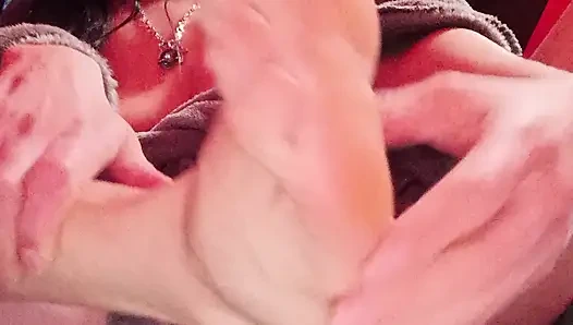 Feee Невероятный и потрясающий сидеть танец на сиденье шоу!