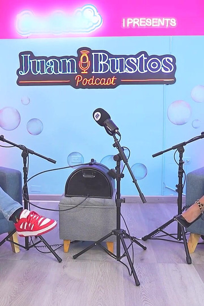 MILF Lina Henao Squirts and Fucks a Stranger Until She Cums Hard!