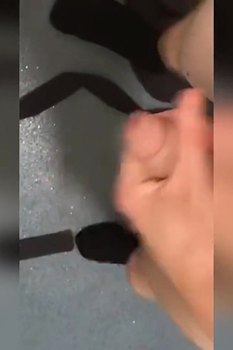 طرفة عين صالة الألعاب الرياضية في غرفة الاستراحة