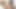 Er kommt in Slow Motion auf ihrem Body