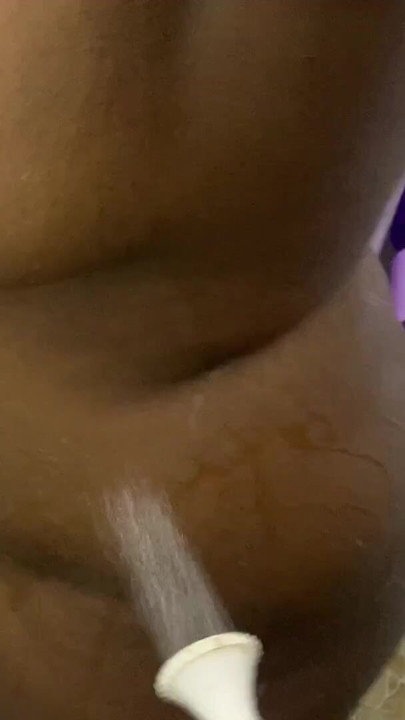 PAWG WIFE SHOWERING BEFORE SOME ACTION | Clip 1