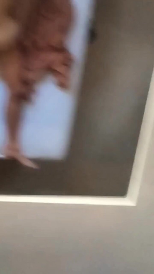 Real sexo amador de um casal colombiano paisa: boneca Barbie gostosa cavalgando pau | Clipe 1