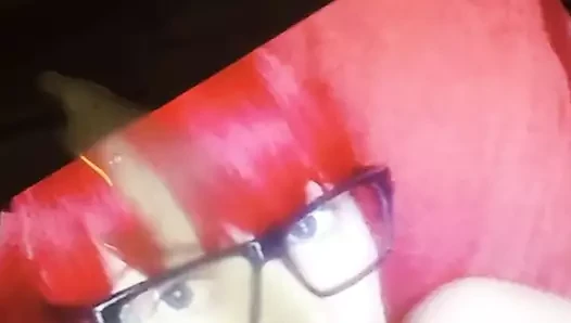 hotkinkyanniella'ya saygı duruşu