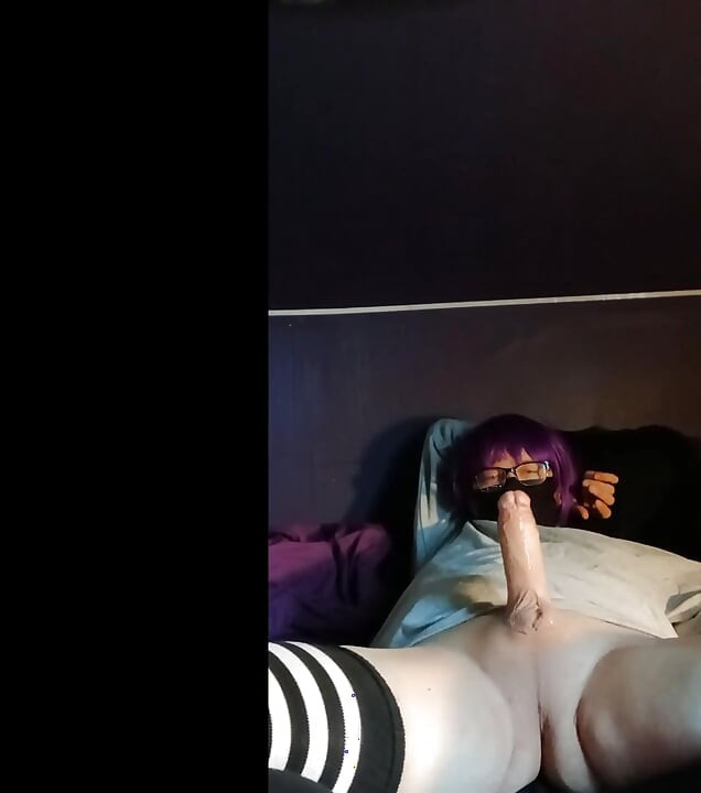 14 minut honění a stříkání s Raven LeTrap