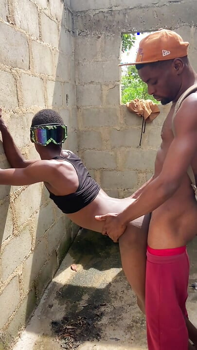 Digging Me Deeper Led to a Sudden Cum Shot