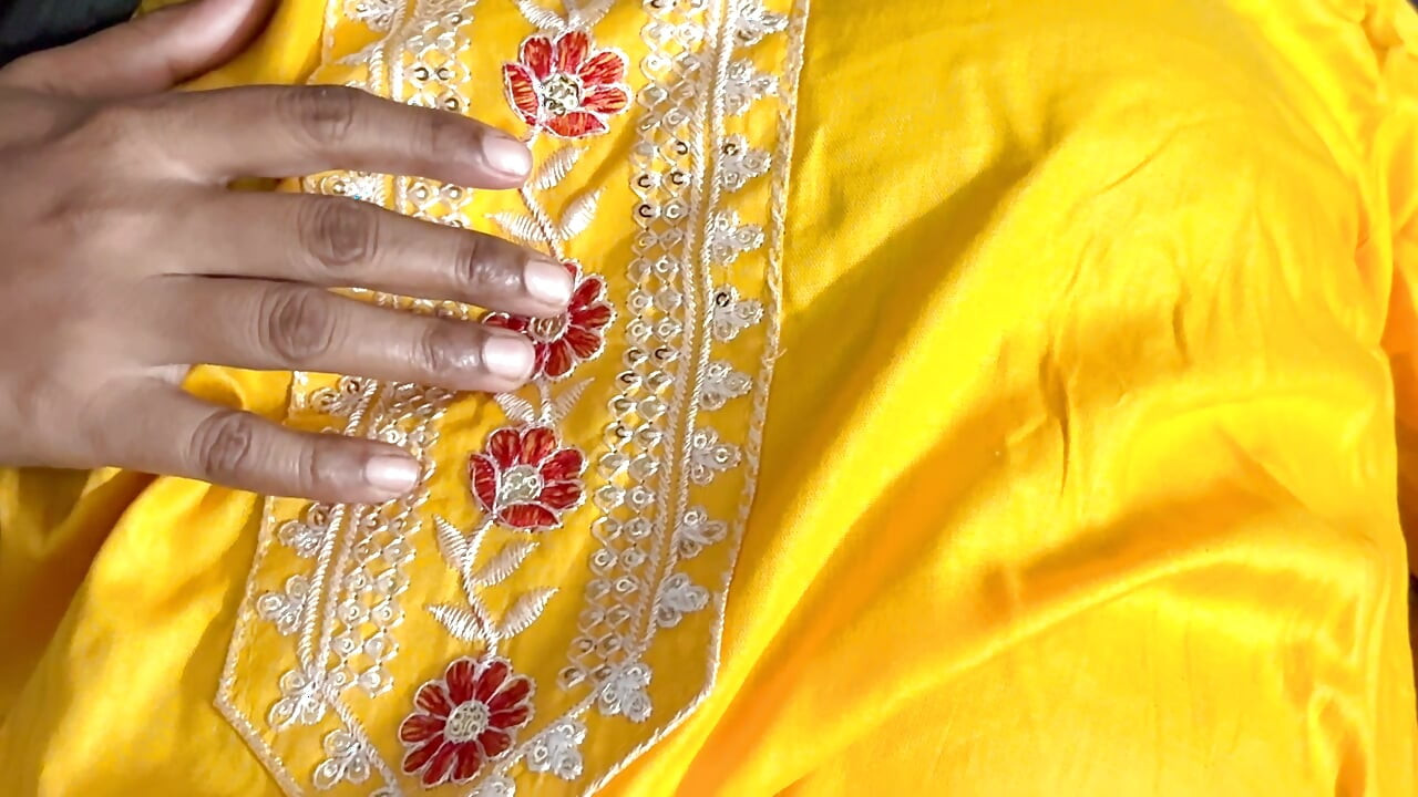 Friend ki sister ko chod diya uske ghar pe hi.. hot hindi audio fuck