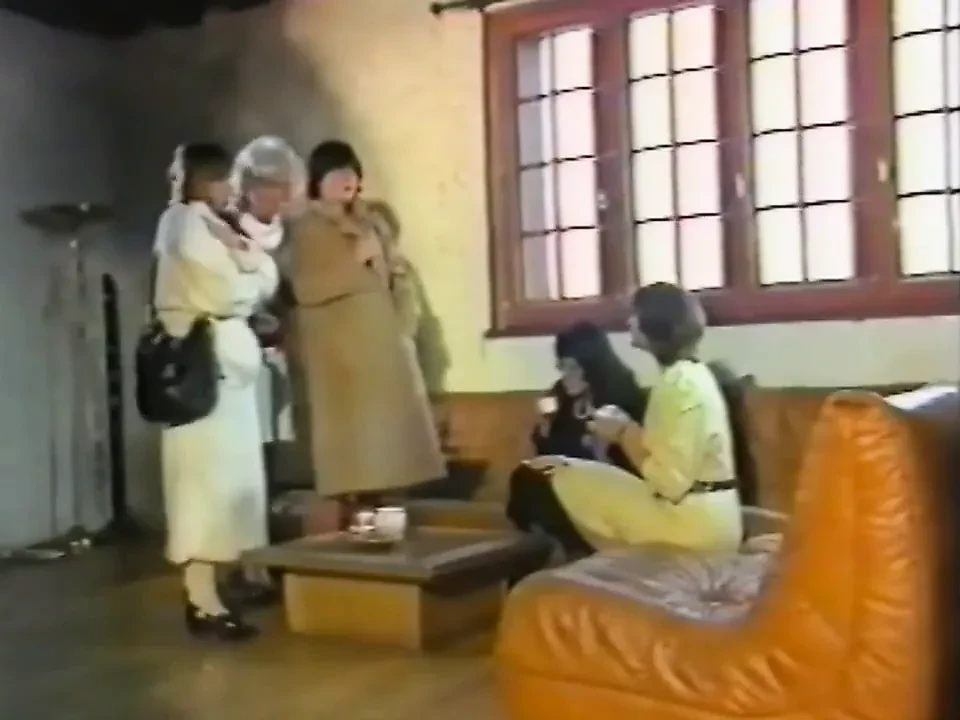 Der Geile Landlord 1987: Vintage Vintage Porn feat. Lynn Armitage | xHamster