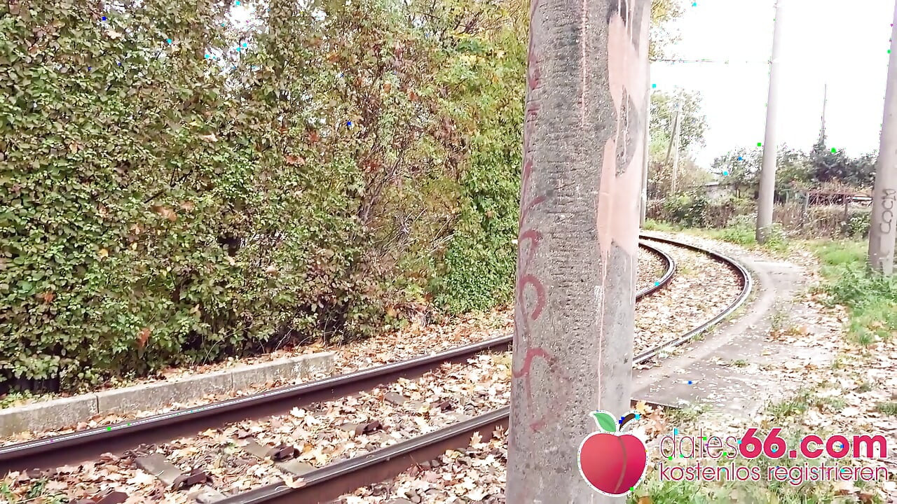 Baise coquine en plein air avec Priscilla, MILF coquine !