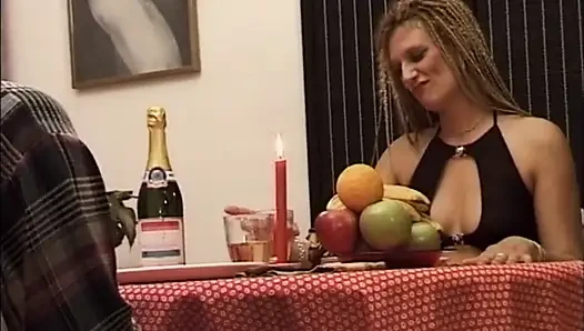 Banan in muschi, schwanz im arsch