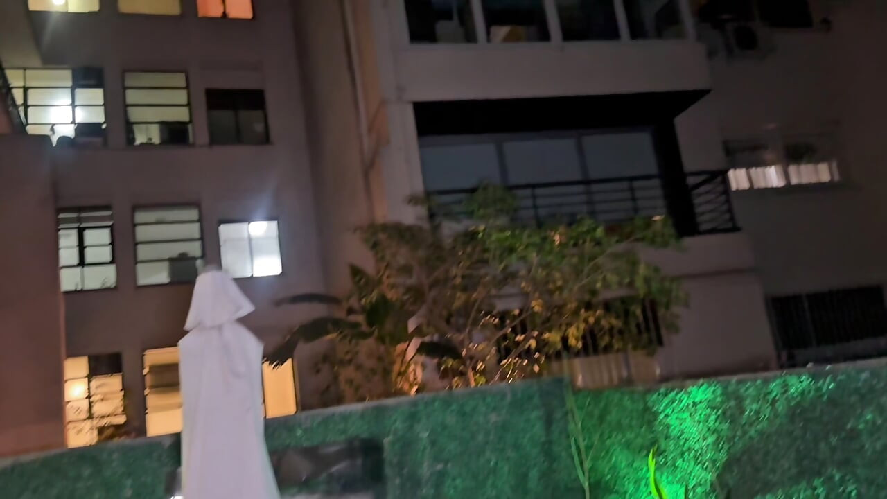 I'm horny and I'm fucking an Argentine redhead in the hotel room, she swallows all my cum.