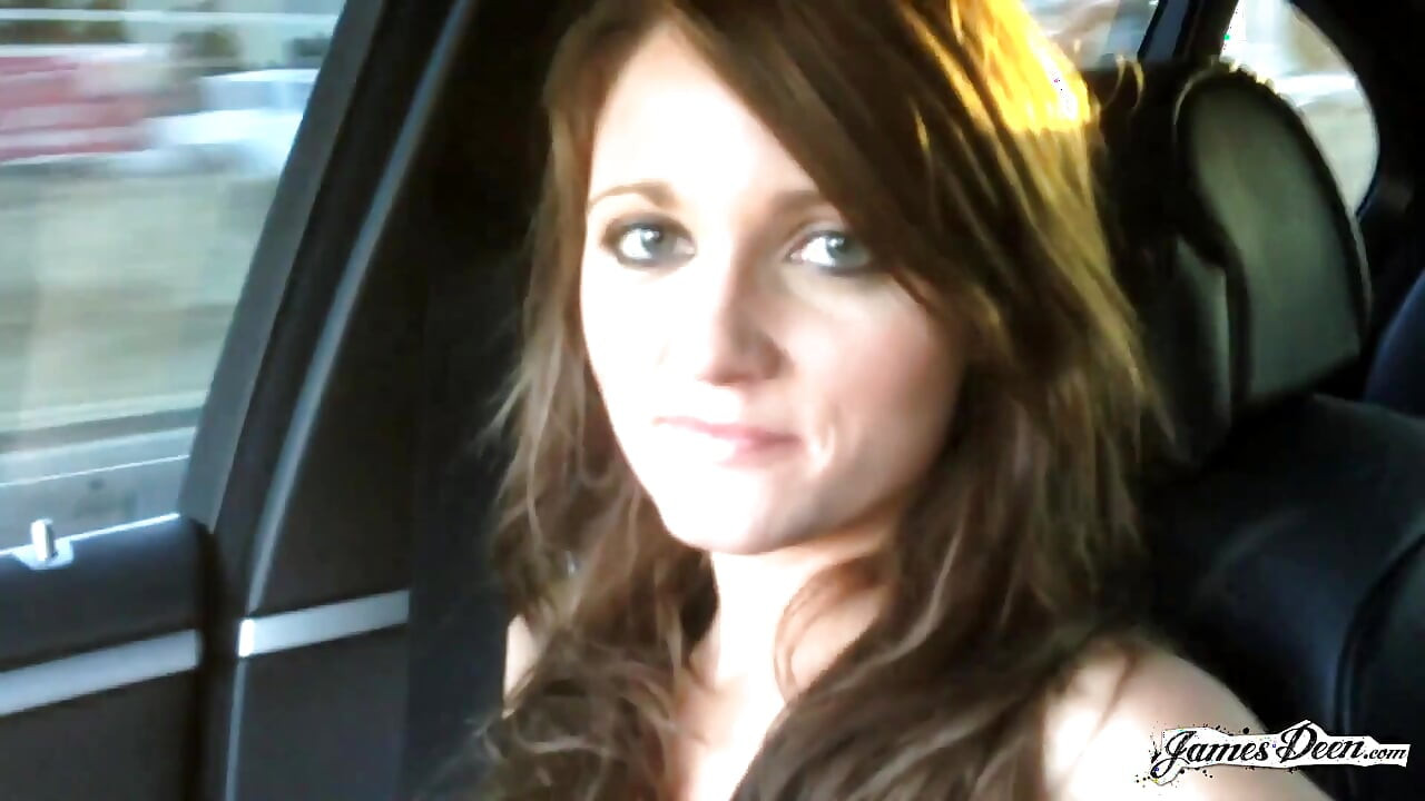 Kenzie Vaughn POV-toiminnassa James Deenin kanssa