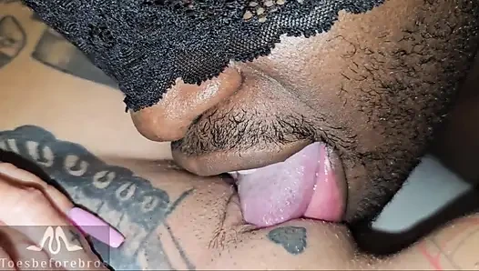 Tatty tyler foot & pemujaan memek