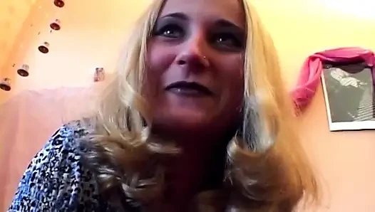 Blonde Amateur Slides Thick Cucumber Deep Inside