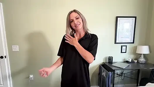 Threesome with Two Ass Eating MILF Sluts
