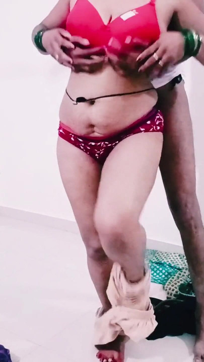 Younger stepbrother had sex with hot older stepsister | Clip 2