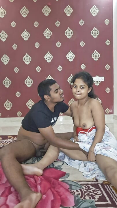 18 YEARS SCHOOL GIRLFRIEND OYOY  Romantic seen