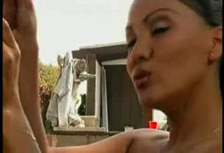 Mad handjob outdoor