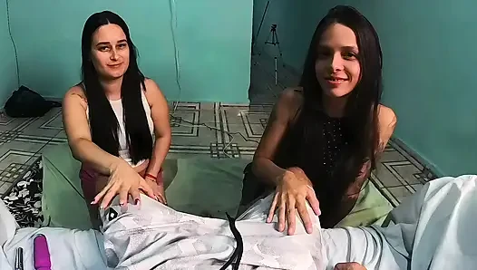 Ehefrau teilt den penis ihres ehemanns mit ihrer freundin