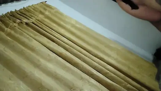 Dev kıçta otururken kaybolur