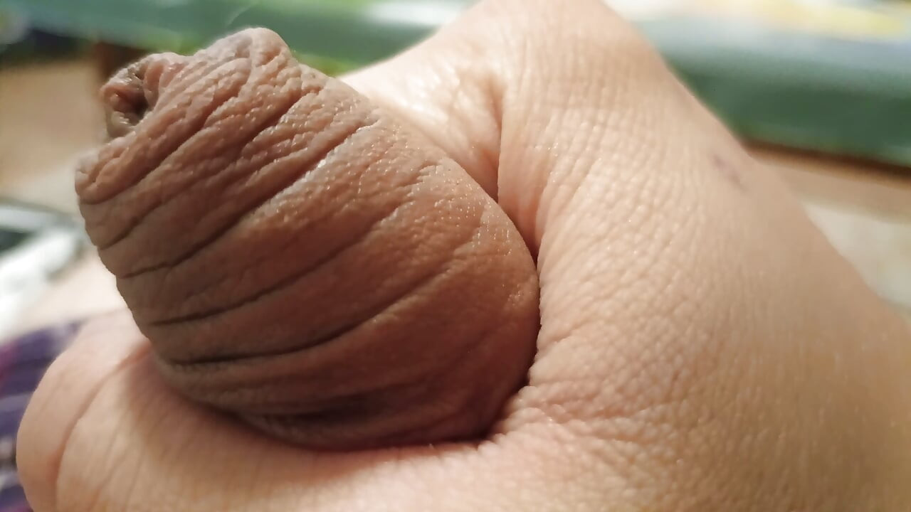 Prépuce, bite non coupée !