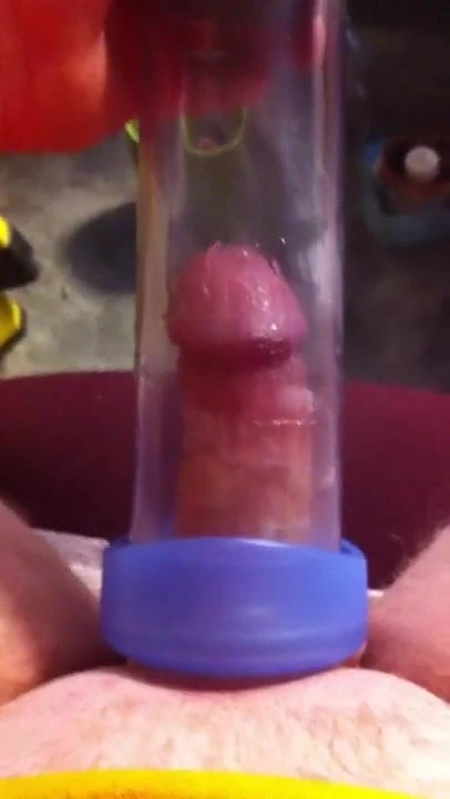 Pumping my soft little cock until it grows big and hard!