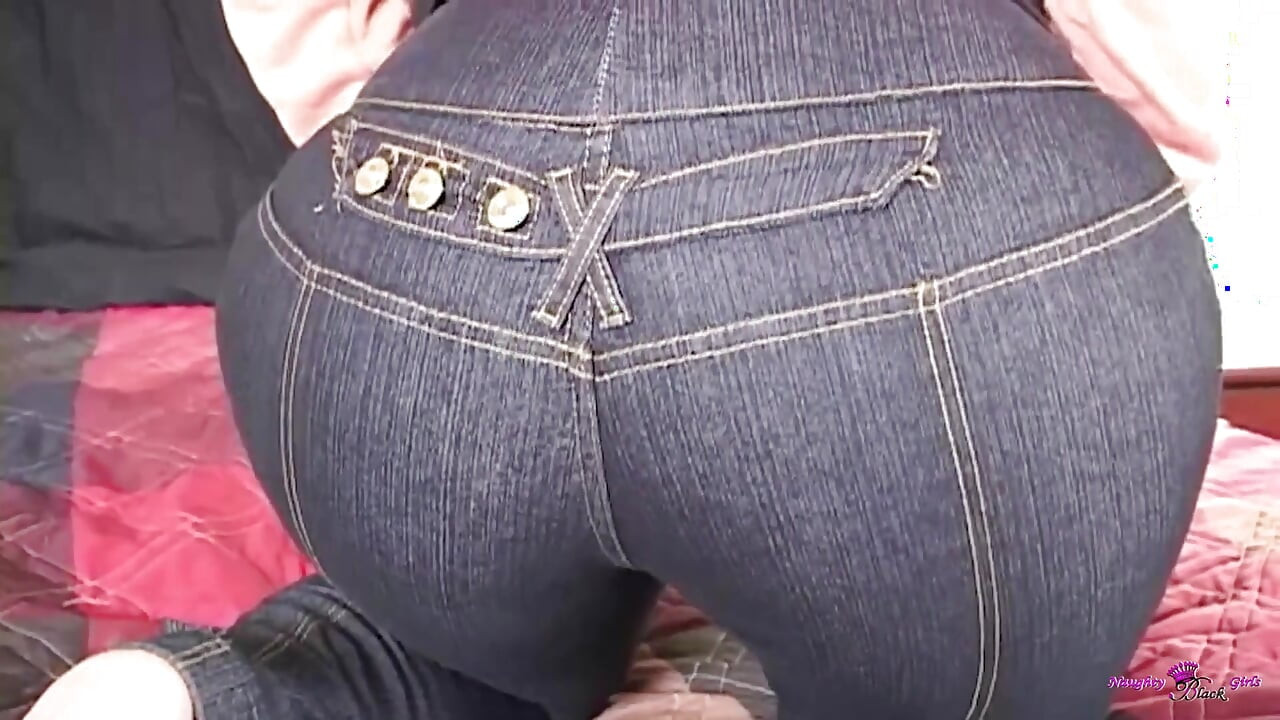 This Wonderful Black Bimbo with Big Boobs Got Her Cunt Drilled by a Stud