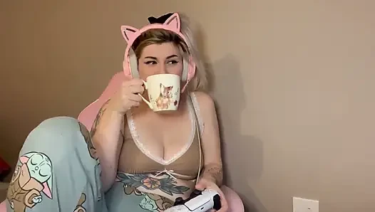 Gamer Girl Chatting in Her Comfy Clothes