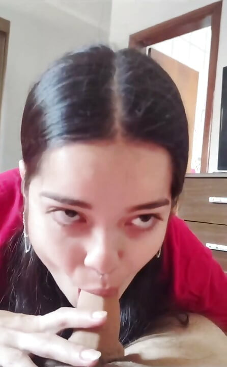 Swallowing Like This In The Morning With Her Mouth And Her Pussy The Day Always Starts Well