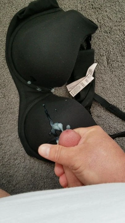 Hot load on wifes bra