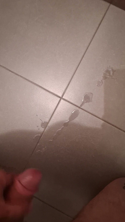 Watch how I cum