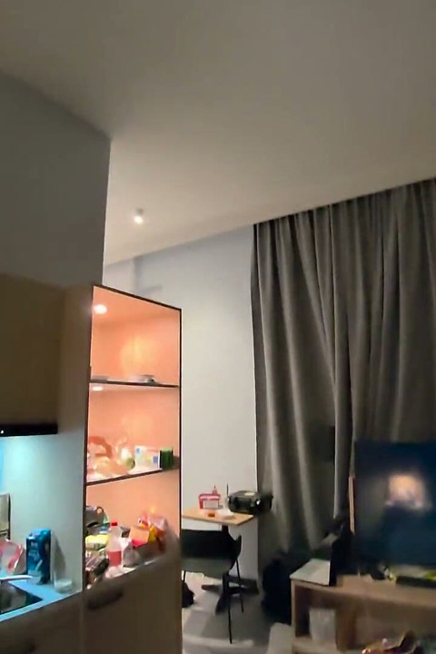 POV Teen Tinyemmade in a Hotel Room, Pussy Licked and Fucked with Bukkake