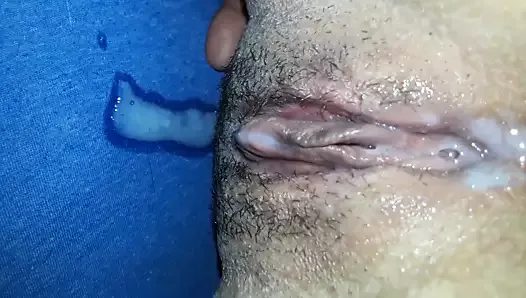submissive closeup creampie