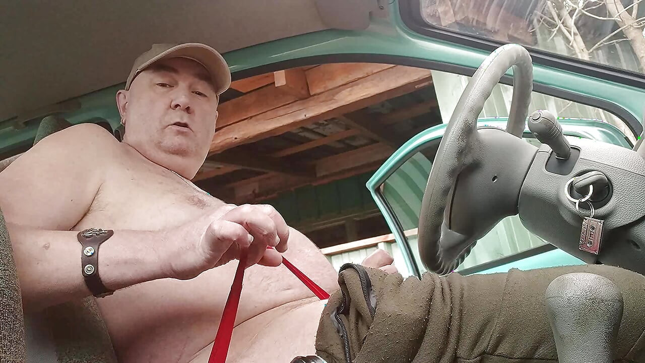 I stink of feet in my car before drinking my piss and jerking off outside like a good big pot-bellied pig on display!