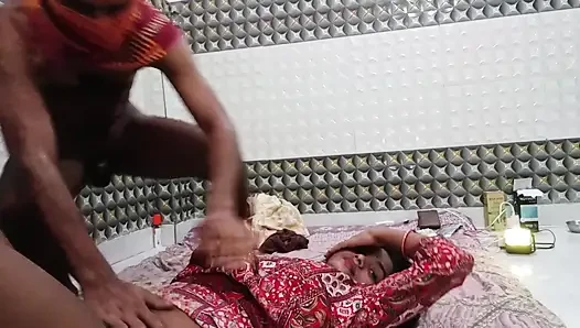 Rekaman seks pasangan india di kamar tidur - posisi cowgirl sampai dientot gaya doggy