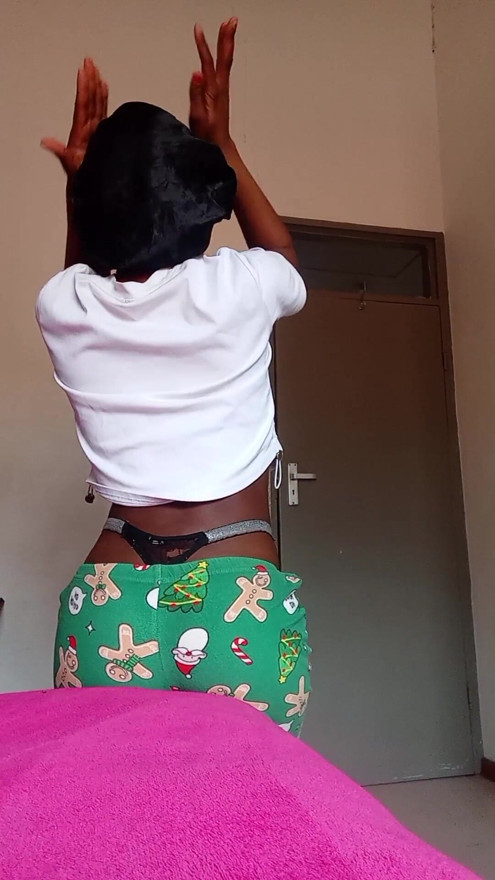 Imagine if I'm on top of you with my rolling west | Clip 1