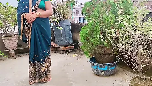 Indian Desi padosan bhabhi ki jordar chudai Hindi Audio