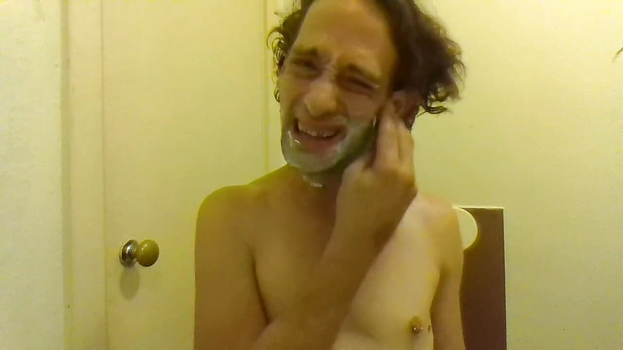 Face Shaving Fetish Fanclub Video of the Month - August 2021