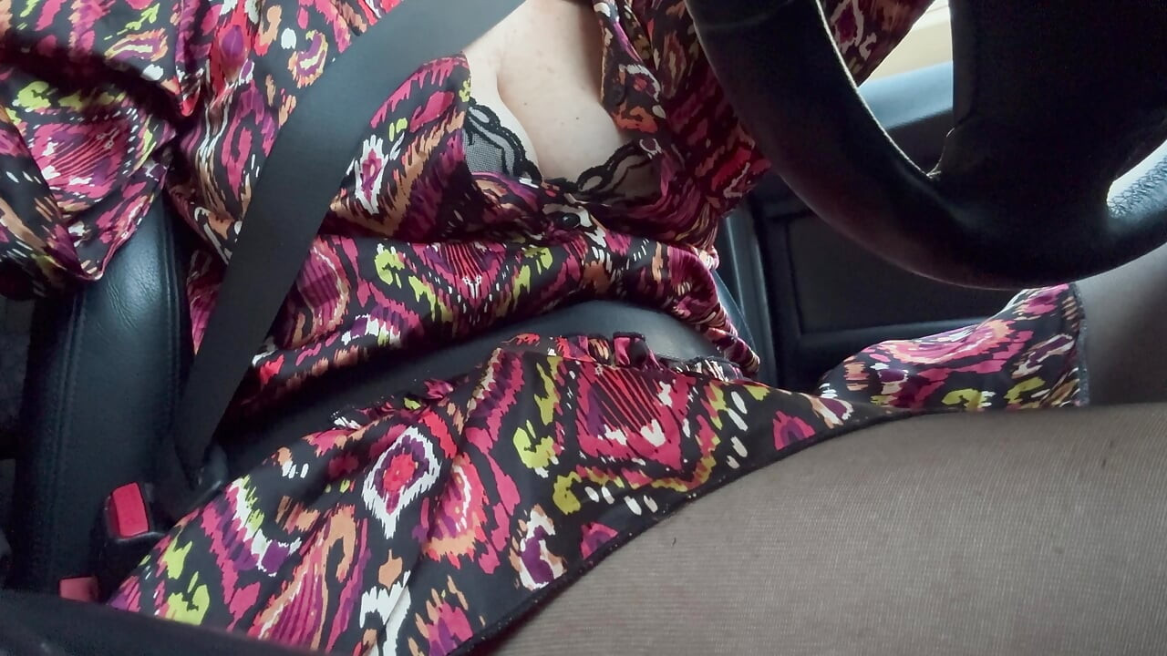 I woke up horny and touched my pussy through pantyhose in the car in public