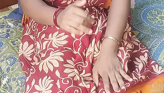 Super sexy Indian bhabi bedroom sex video Part - 1