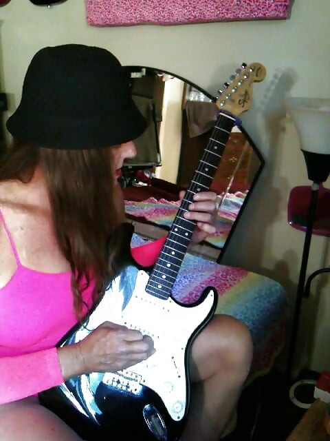 Lizzy Yum retro und hinter den kulissen 32