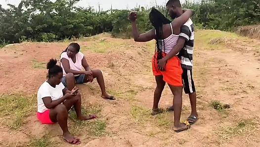 19 YAŞıNDAKI GENÇ NIJERYALı KıZ VE ERKEKLER SIKIŞIYOR