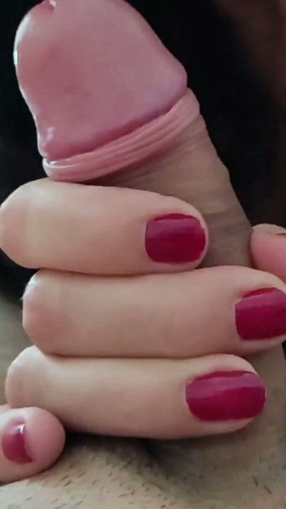 Najbolje milf pušenje i sperma u usta - neverovatan oralni creampie u ustima amaterska milf žena | Klip 1