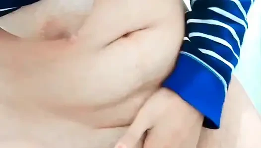 Desi hornny girl Fingring her self pusy xvideo viral mms