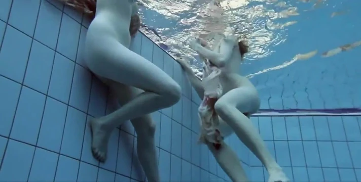Under water Striptease