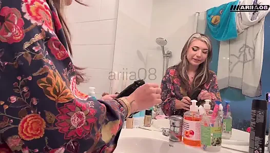 Mungil Prancis goth menguji pantat dildo ganda dan vagina