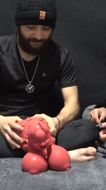 Momen yang harus dibagikan dari "Unboxing Meru si meru si meru si succubus mrlsexdoll yang diberikan saudara tiriku padaku... XattlaLust."