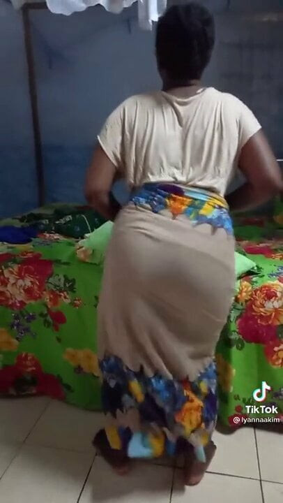 Une bonne milf salope